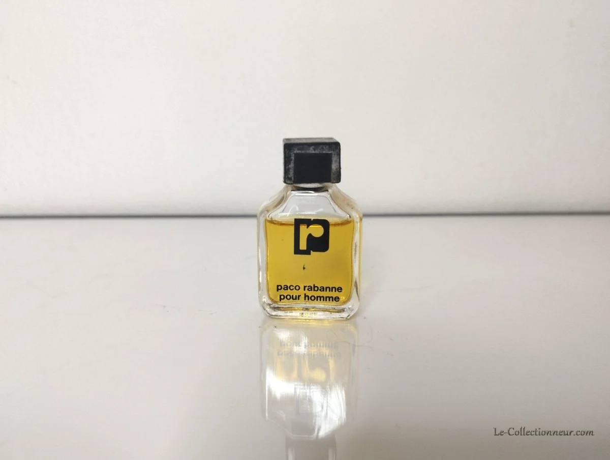 Miniature de parfum “Pour hommes” Paco Rabanne - Vins Rouges Harmonieux pour Chaque Occasion Mini bouteille parfum mariage en verre 5 x 9 cm - Créalia | Cultura