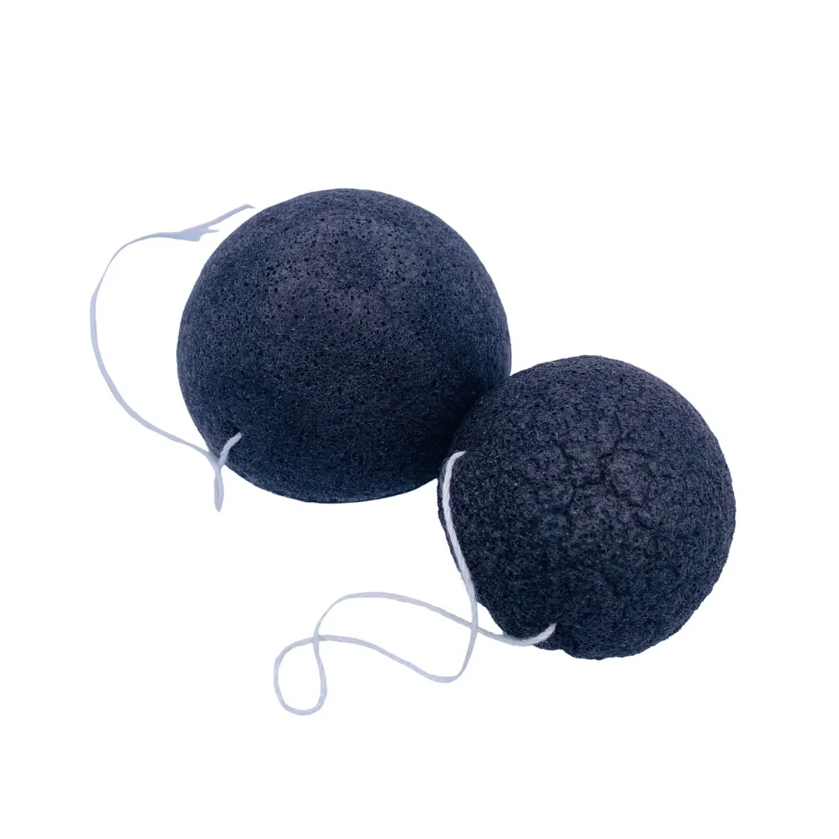 Éponge Konjac Charbon – Jolis Baumes - Édition Limitée – L’Art de la Table Française en Promotion ! Passion