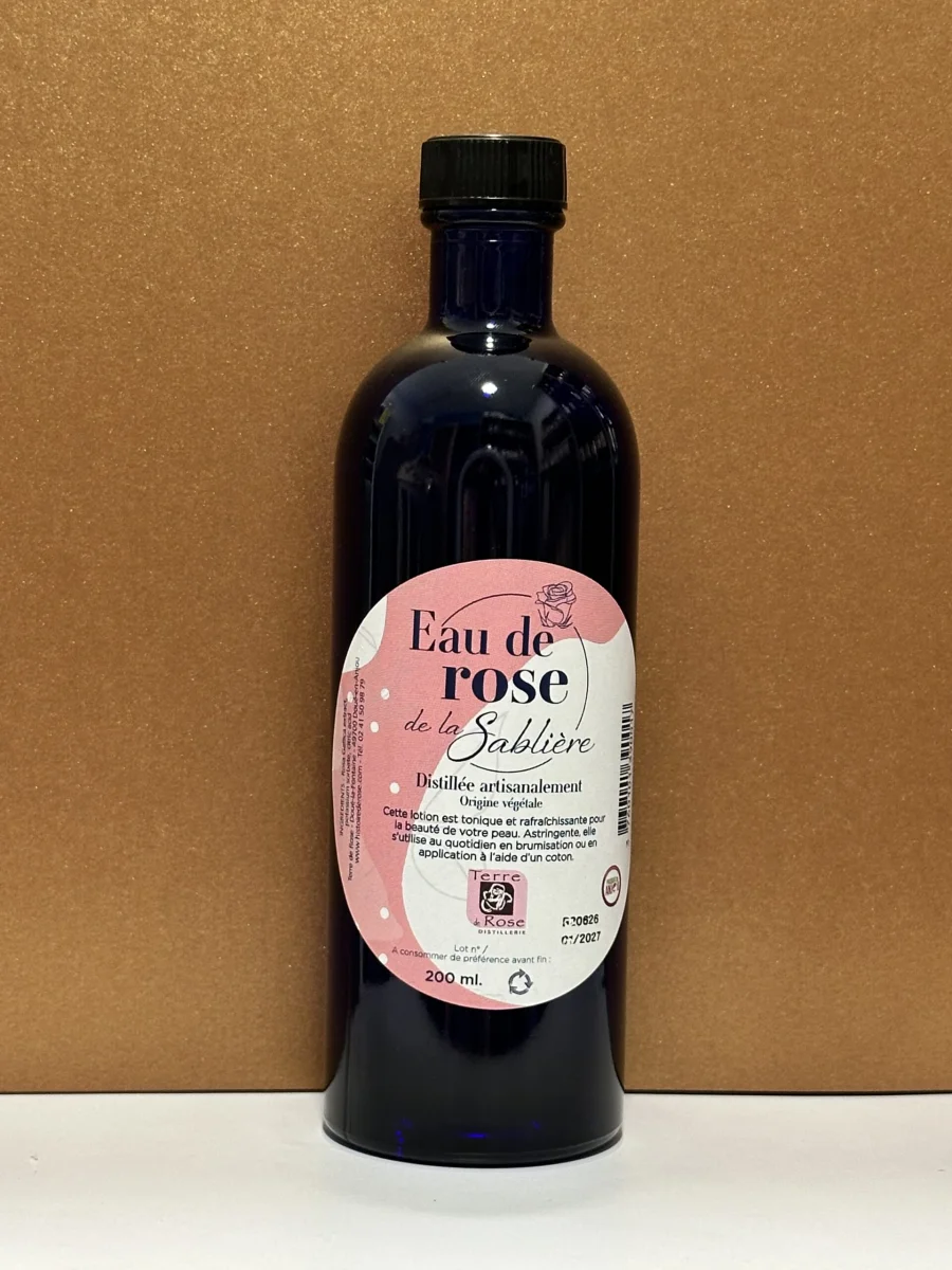 Eau rose Vins Rouges Harmonieux Occasion