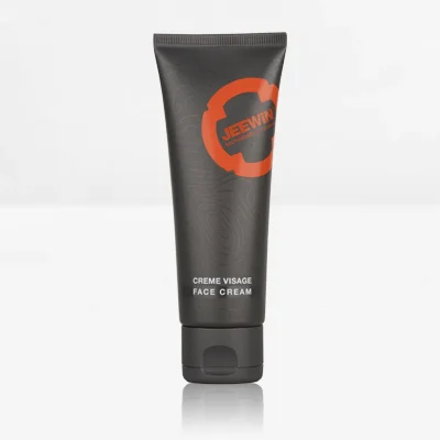 Light moisturizing face cream - Tout pour Créer des Expériences Mémorables en Extérieur Crème Extrême Carotte – Light Plus Paris