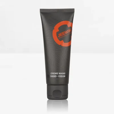 Crème mains naturelle réparatrice - Tout pour Créer des Expériences Mémorables en Extérieur - {'count': 3, 'name': 'écran'}