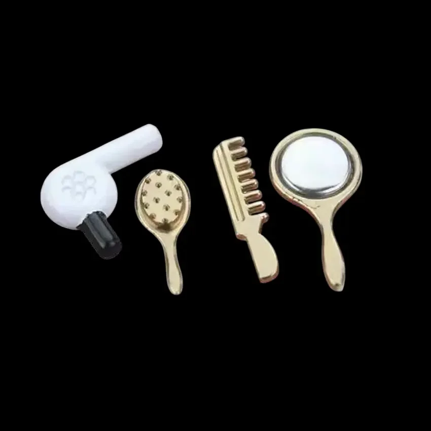 Sèche cheveux, brosse, peigne, miroir- Set - ​Boulangerie-Pâtisserie | Pain au Levain & Viennoiseries​ WhaleO Brosse pour Cheveux Bouclés et Naturels - Kit avec Peigne à Queue,  Brosse Démêlante pour Cheveux Crépus, Vaporisateur et Pince : Amazon.fr:  Beauté et Parfum