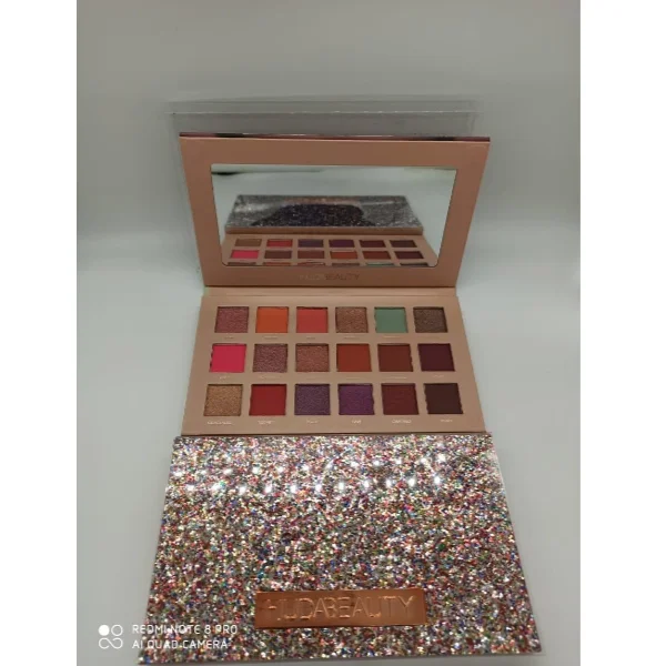 Palette De Fards à Paupières 18 Couleurs - Vins Rouges Harmonieux pour Chaque Occasion - {'count': 1, 'name': 'Color'}