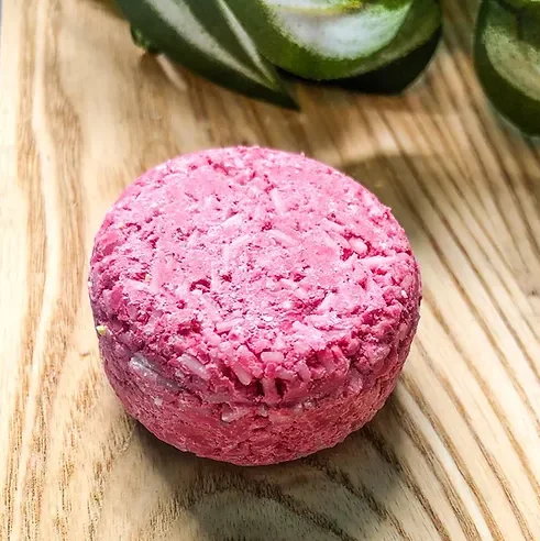 Shampoing pressé – Sortilège d’amour – Savonnerie Bon SHAMPOING Bain - ​Boulangerie-Pâtisserie | Pain au Levain & Viennoiseries
