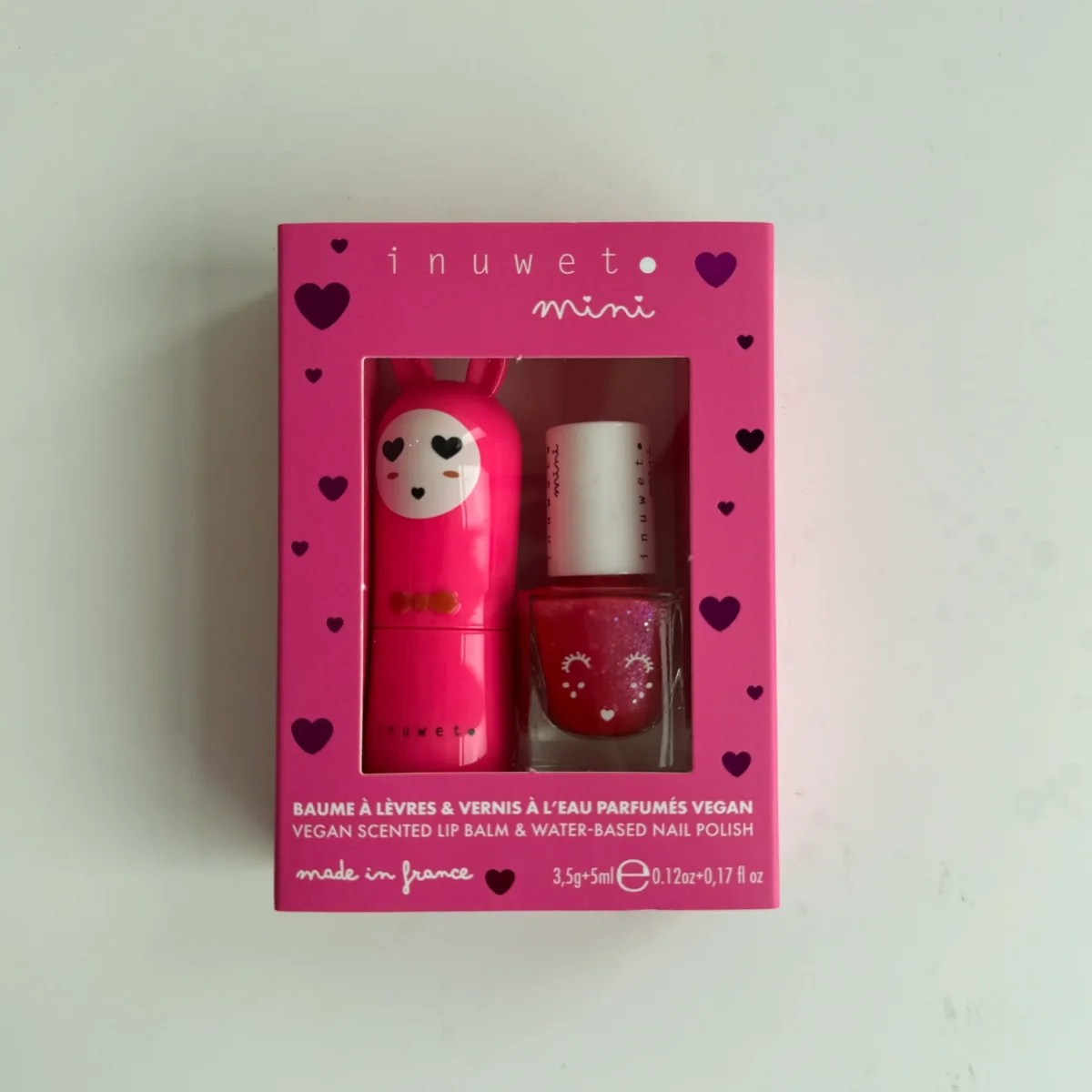 Inuwet -Duo Baume Vernis - Fuchsia | Inuwet -Lip Balm Nail Polish Duo- Fuchsia - Boutique Bébé en Ligne : Soins, Jouets et Articles Maison - {'count': 1, 'name': 'Touch'}